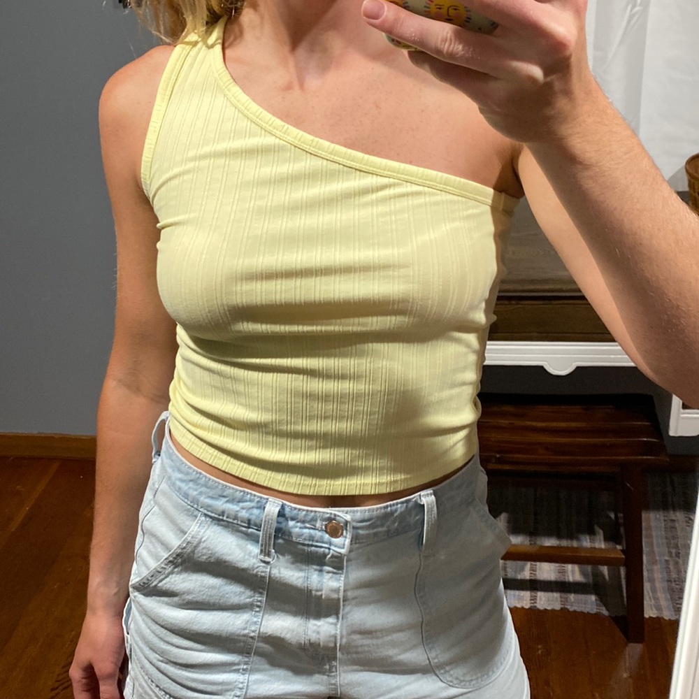 American Eagle size medium yellow one shoulder crop top